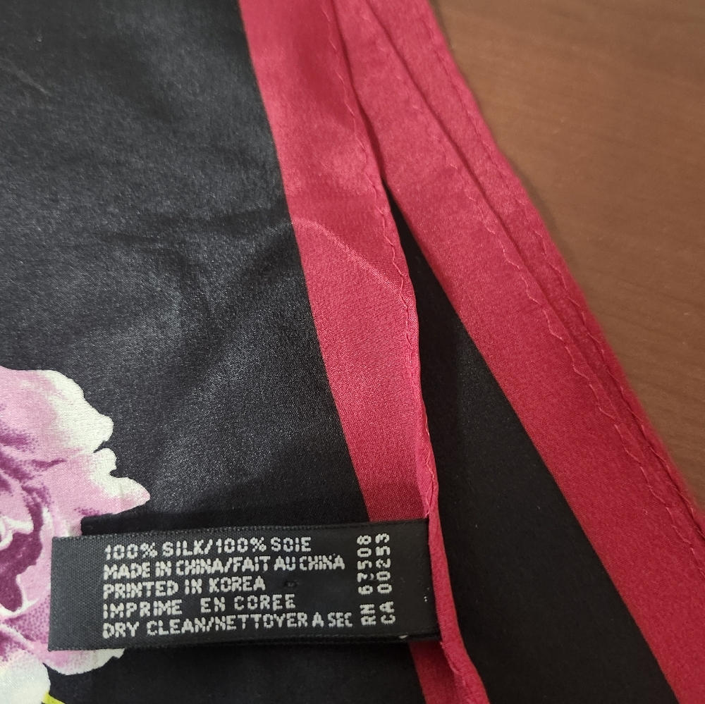 Ellen Tracy Brand 100% Luxury Silk Scarf, Floral - Picture 2 of 2